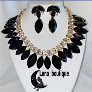 Statement Necklace and Earrings Set Black